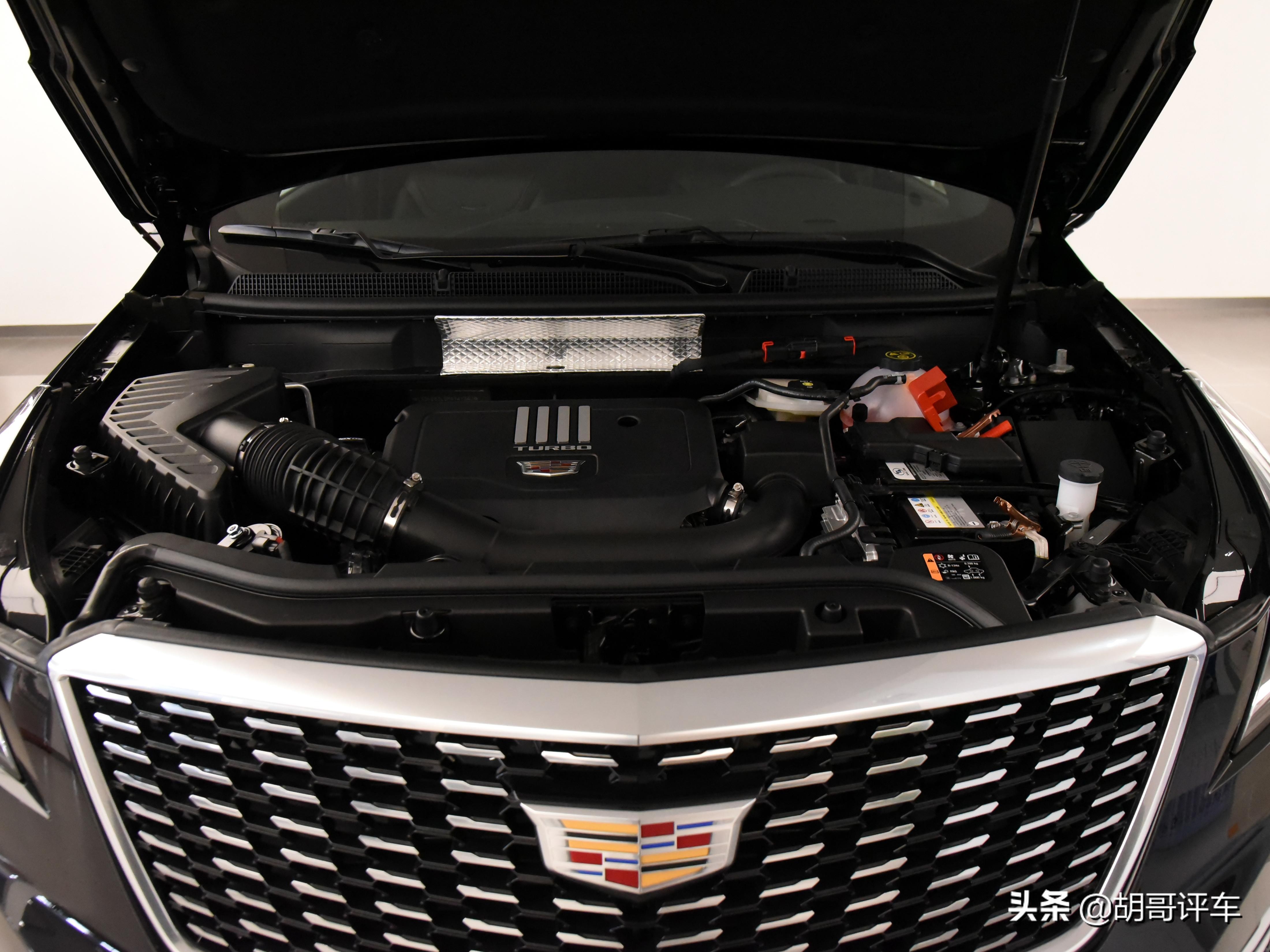 新款凯迪拉克xt5实车图曝光,奥迪q5l凯迪拉克xt5谁更值得买