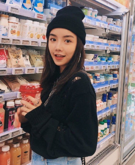 三个地方有痣的女人越长越仙气,长痣的女人特征