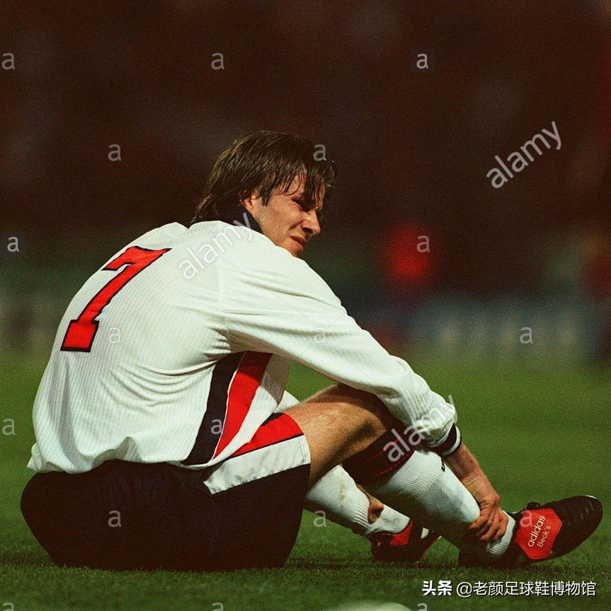 贝克汉姆最新战靴,贝克汉姆穿过什么球鞋