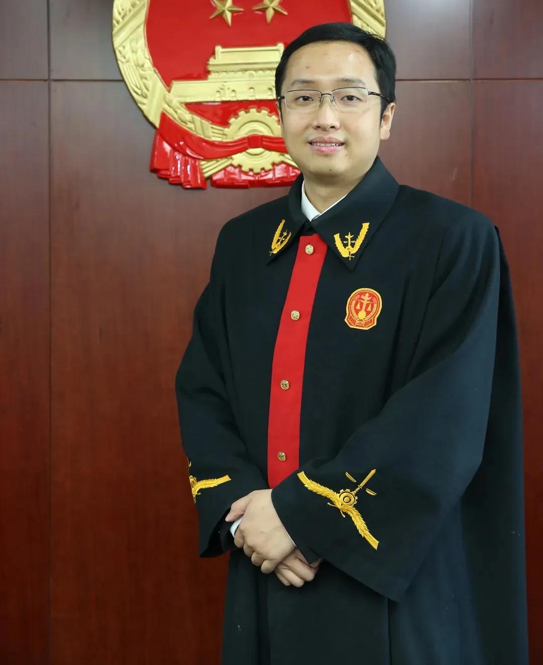 私密空间*拍偷**、AI换脸？看民法典人格权编如何回应！​