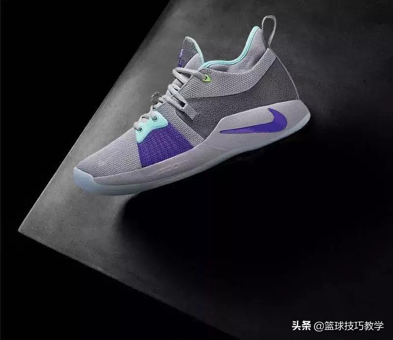 今年最推荐的年度最佳球鞋 (2018公认最好的十双球鞋)