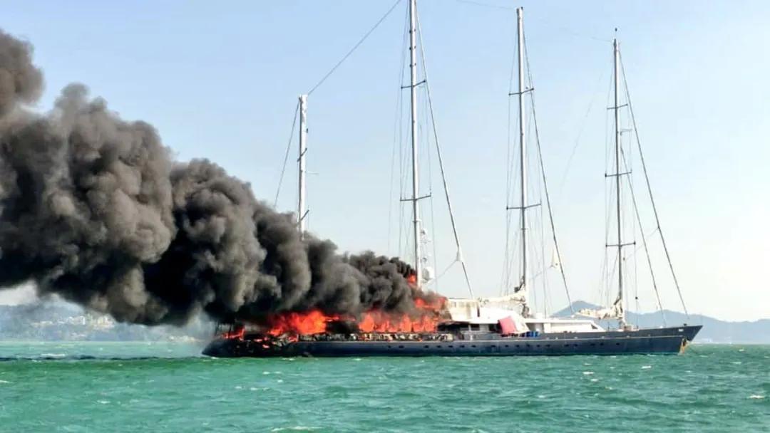 游艇起火怎么处理,游艇起火自救方法