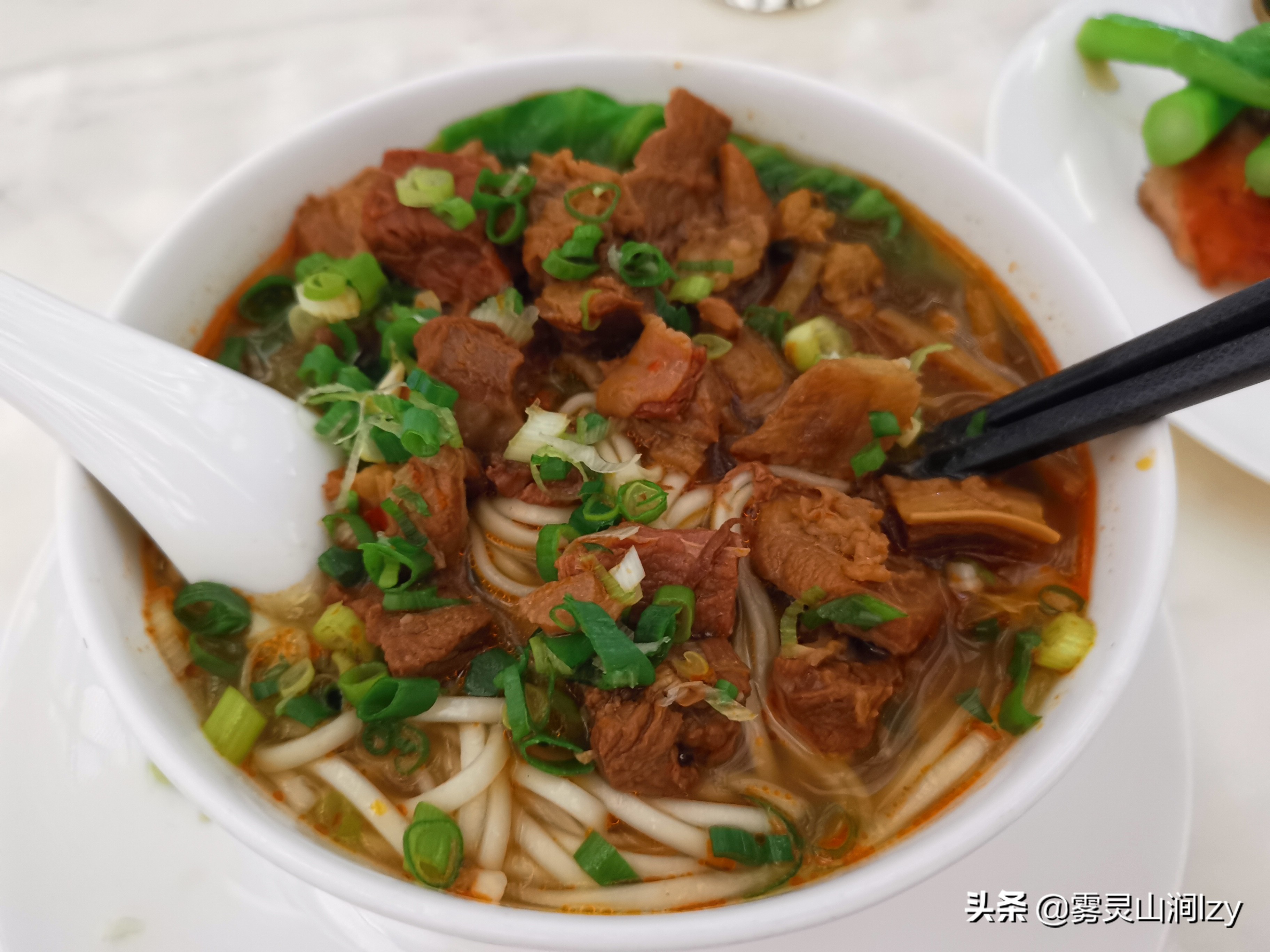 白云机场南航明珠贵宾休息室攻略,广州白云机场头等舱候机室