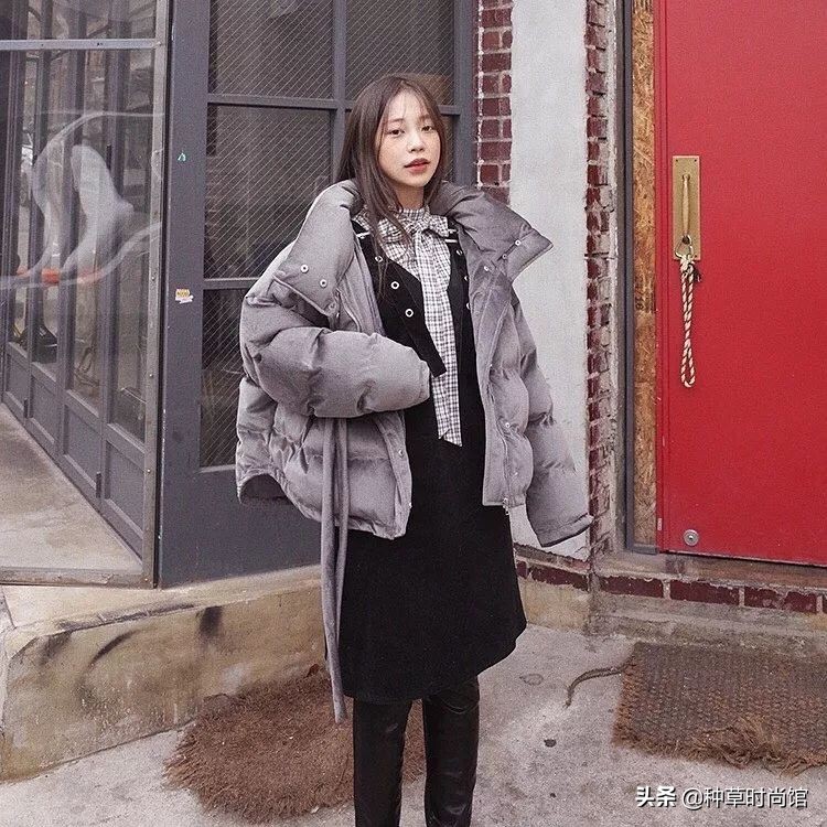 羽绒服裙子洋气,羽绒服裙子穿搭女高级感