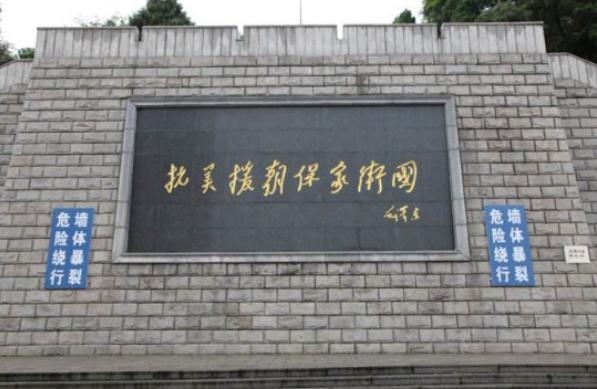 丹东旅游攻略2-3天,丹东旅游攻略美食推荐