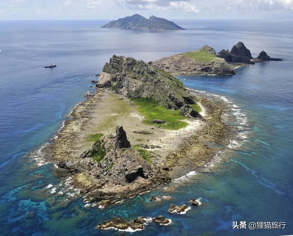 *鱼岛钓**有“花鸟岛”之称，这里是东海的鱼库、油库，主要有8个岛