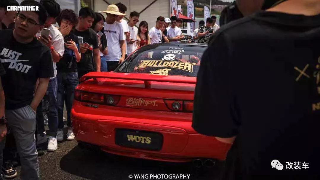 三菱3000gt跑车敞篷版,30万买一台30年前的三菱3000gt