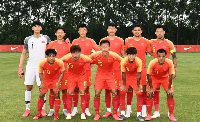 国足4比1采访,国足7-0狂胜恒大