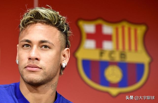 风采依旧帅气不减当年,内马尔曾经意气风发的少年