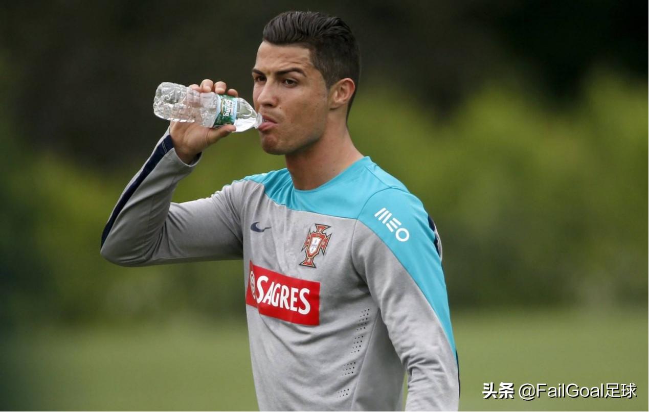 想踢好足球最重要的是什么,想要踢好足球应该从哪练起