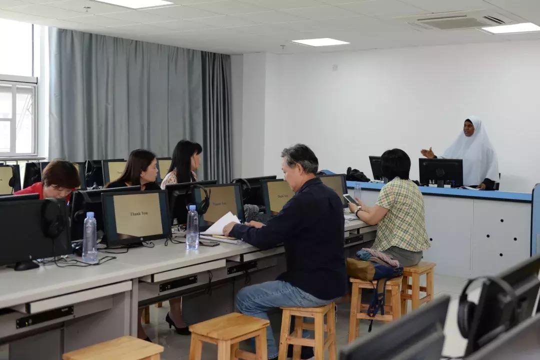 中国地质大学武汉外国语学院好吗,中国地质大学外国语学院研究生