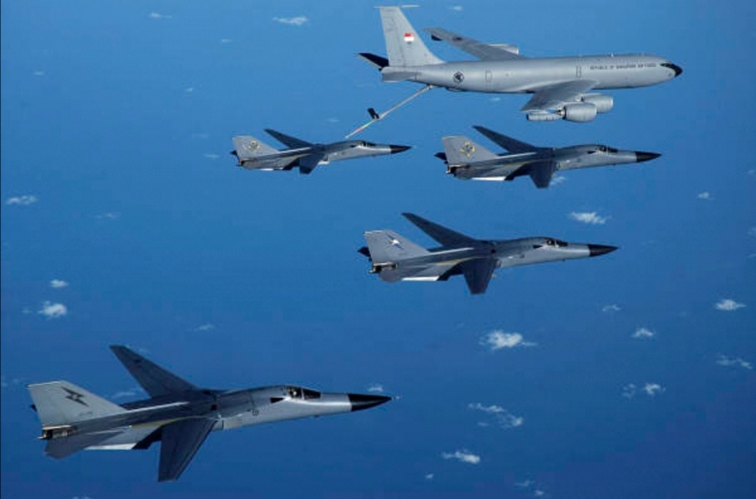 f14雄猫最帅飞行员,f-14雄猫战斗机的魅力无人能敌