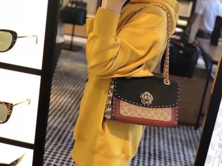 去美国做代购什么东西好,在美国做代购怎么挣钱