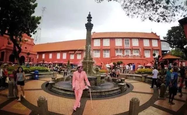 海口出发新加坡马来西亚跟团游,398买一送一旅游能去吗