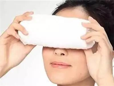 干眼症眼睛痒红血丝,干眼症眼睛起很多血丝怎么办