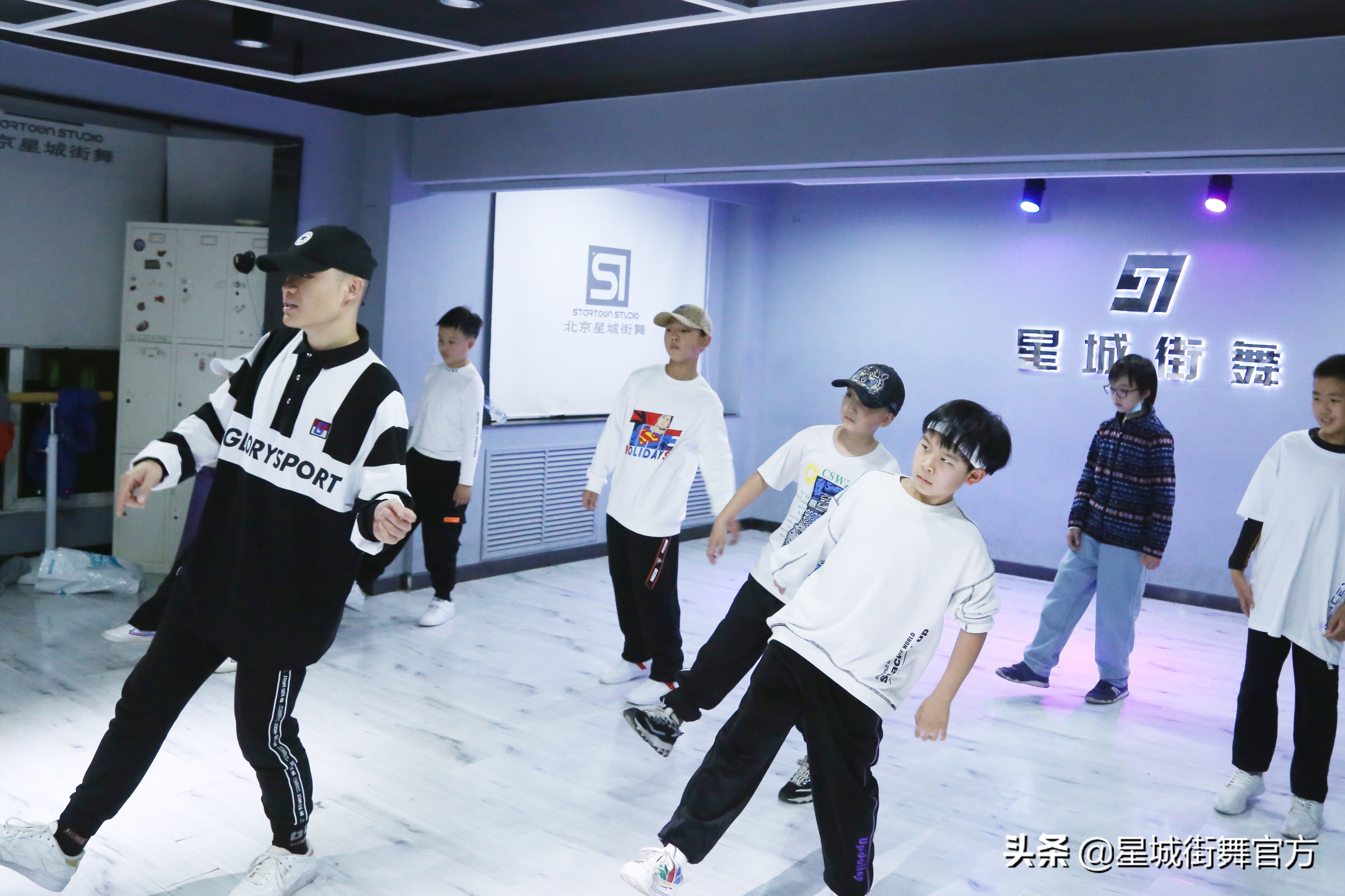 零基础该怎样学好街舞,如何快速提高街舞的体能