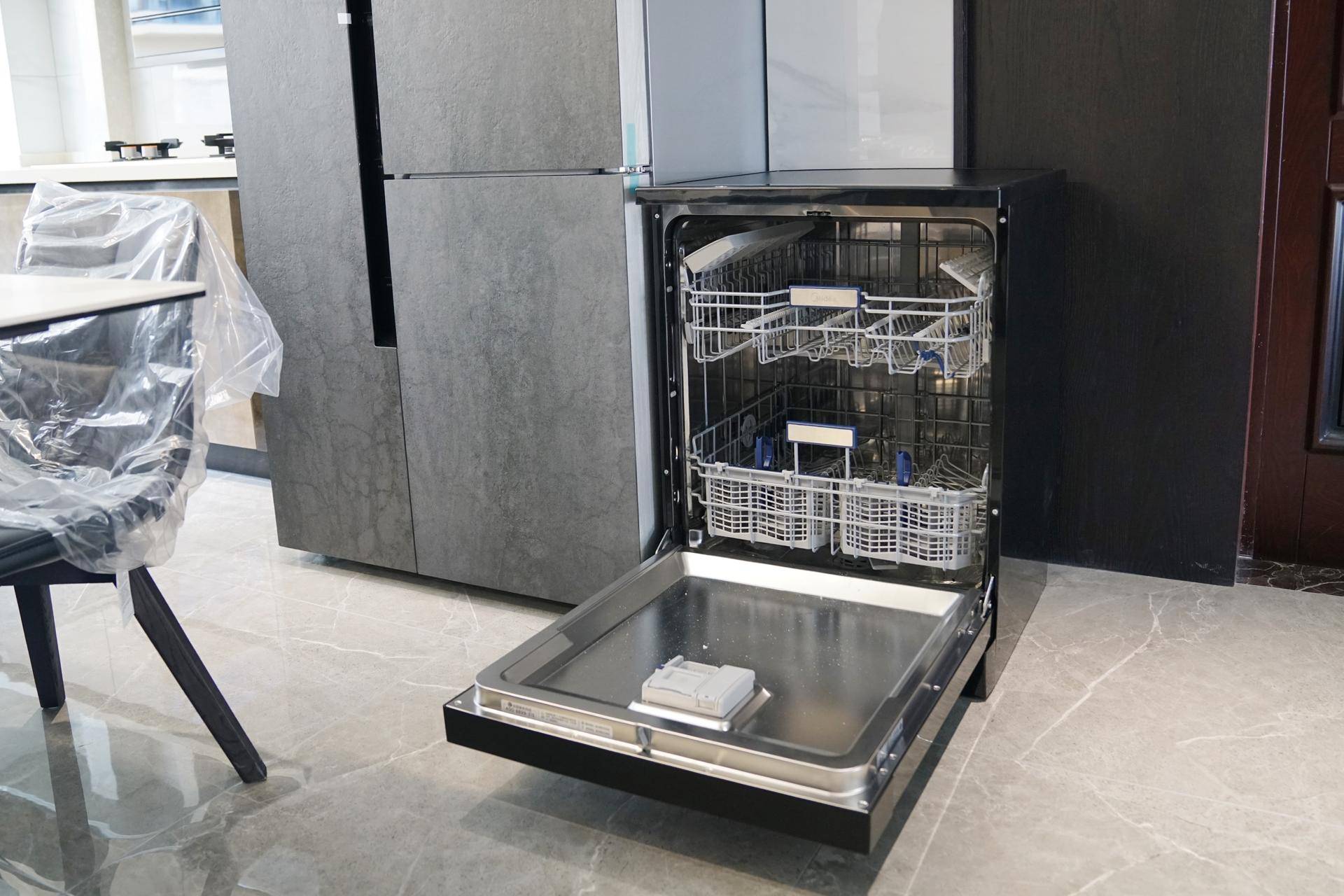 美的gx600洗碗机安装视频,美的gx600洗碗机自清洁