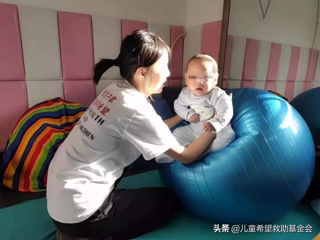 社工社会救助个案反思,社工个案服务记录范文残疾人