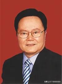 用打工三年的积蓄投资一个店,用打工的钱创业