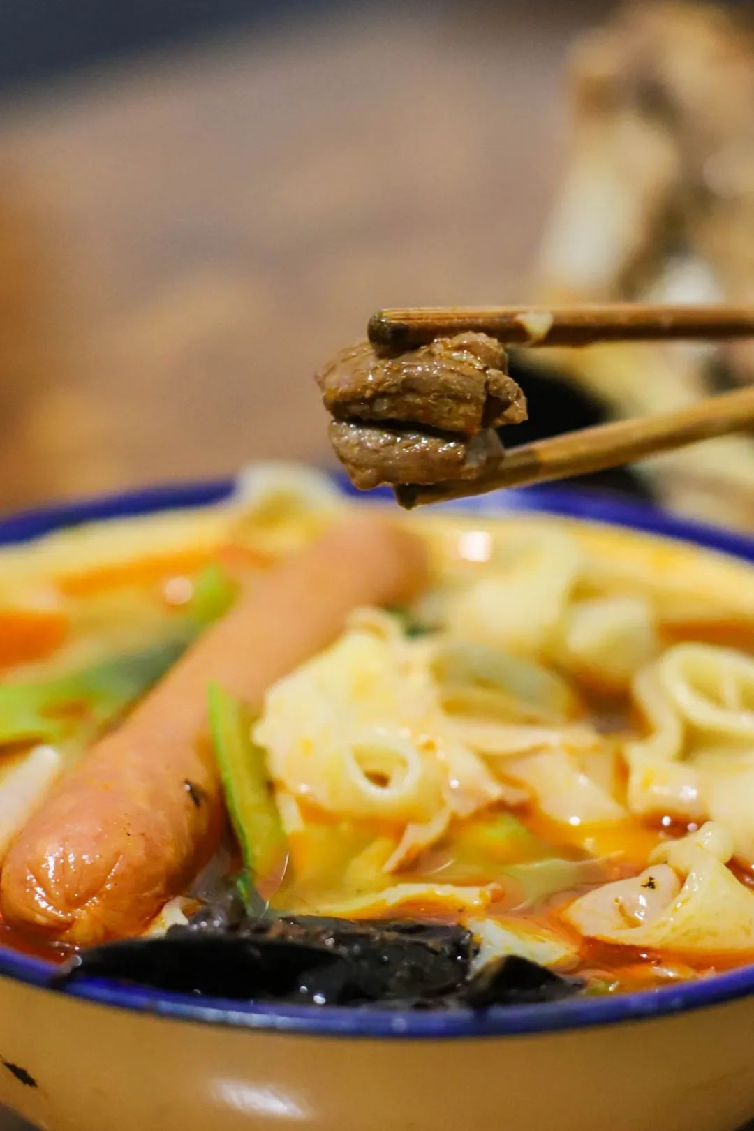 阜阳深巷里一家18年的板面馆！不起眼、挺难找、味道好