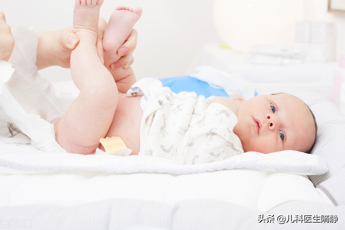 新生儿都有哪些生理现象,新生儿第三天生殖器脱皮