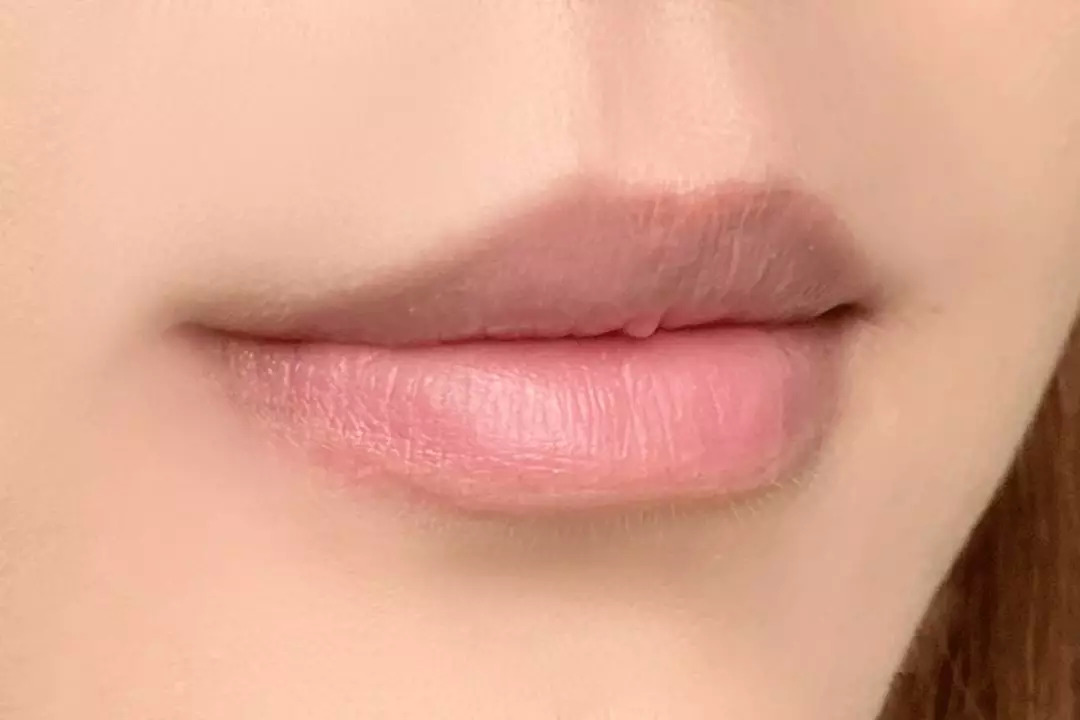 大牌唇膏推荐变色,唇膏测评红榜男士