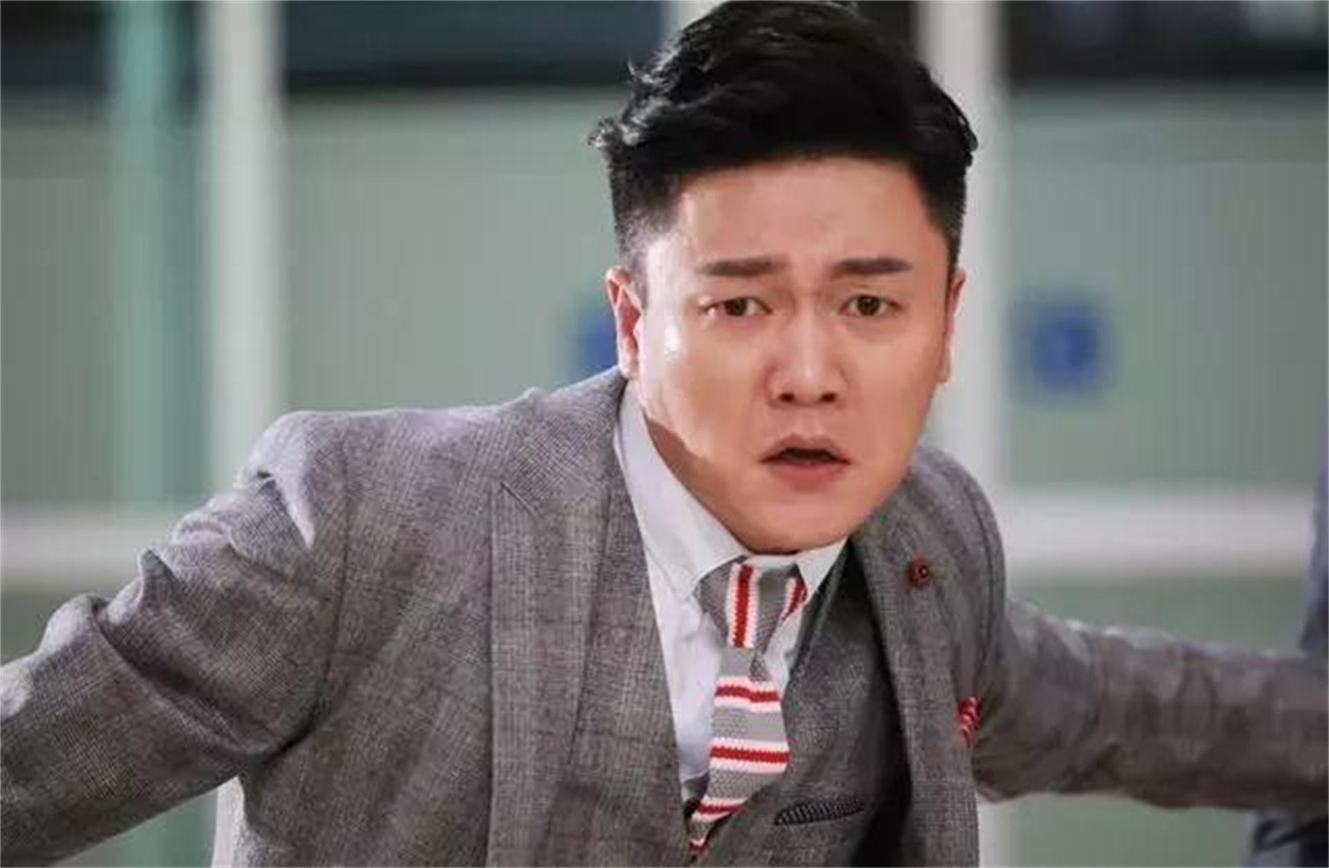 人潮汹涌肖央最后怎么样了,肖央饶晓志关系