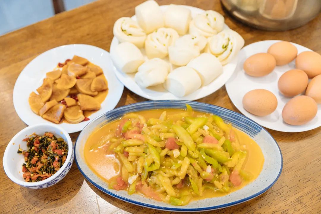 閮戝寳鍙ら晣灏忛櫌,閮戝寳涓紡灏忛櫌