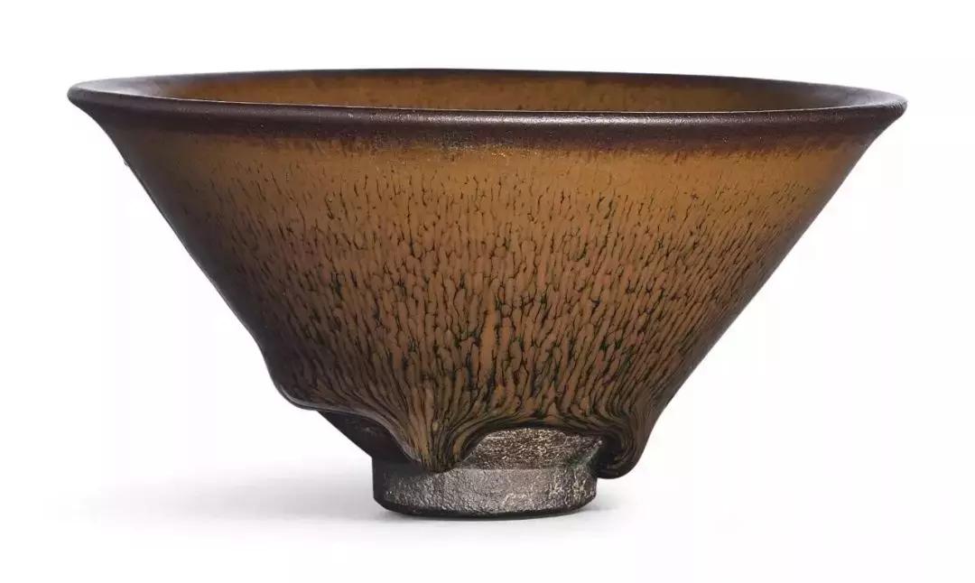 建盏和宋代斗茶有什么区别,宋代斗茶盛行用的建盏什么来头