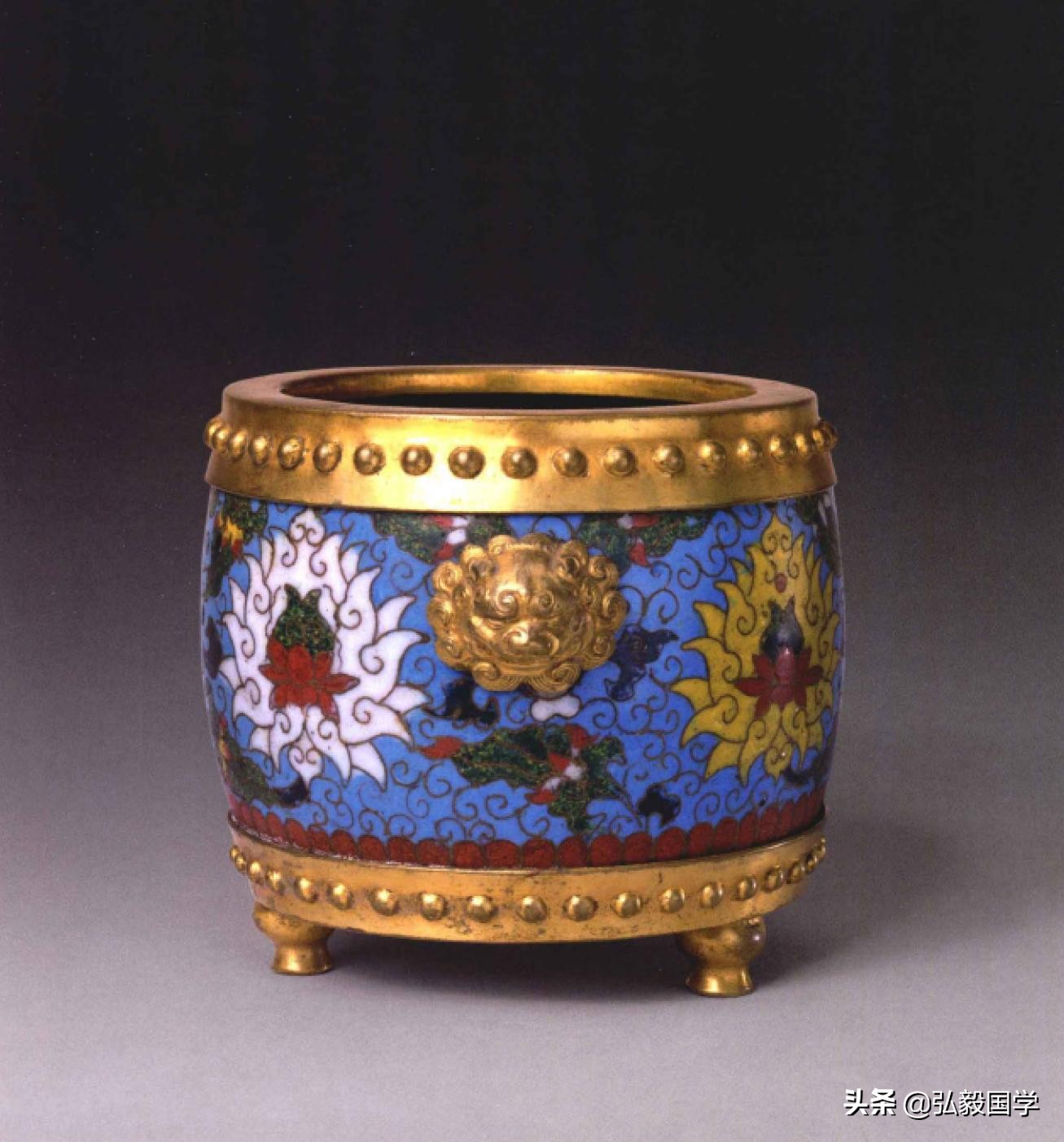 元代蓝釉珐琅彩瓷器,故宫珐琅彩最珍贵是哪一件