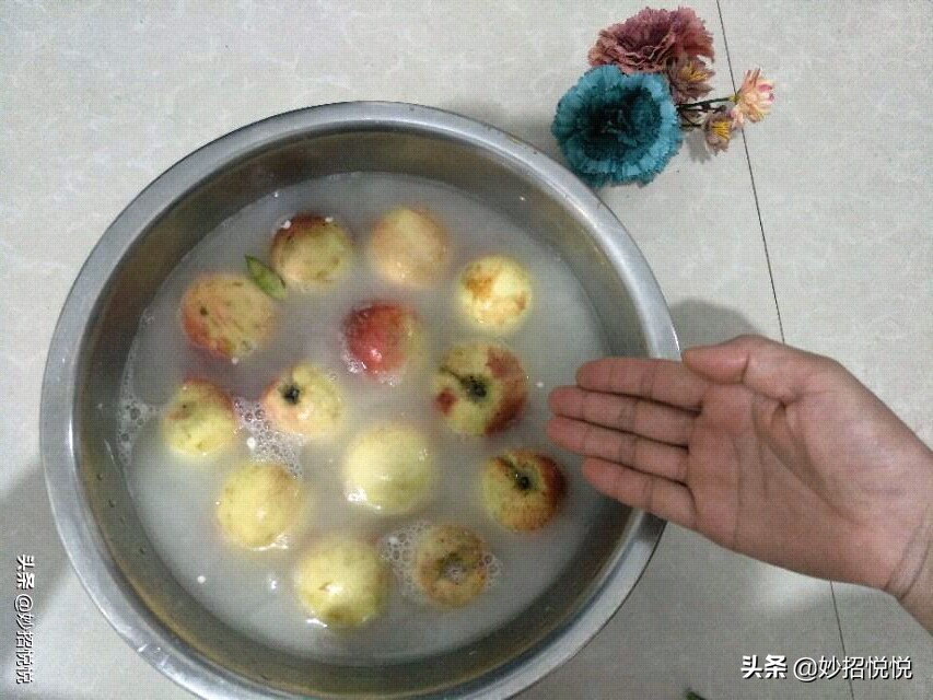 桃毛接触皮肤怎么快速处理,碰到桃毛很痒怎么办