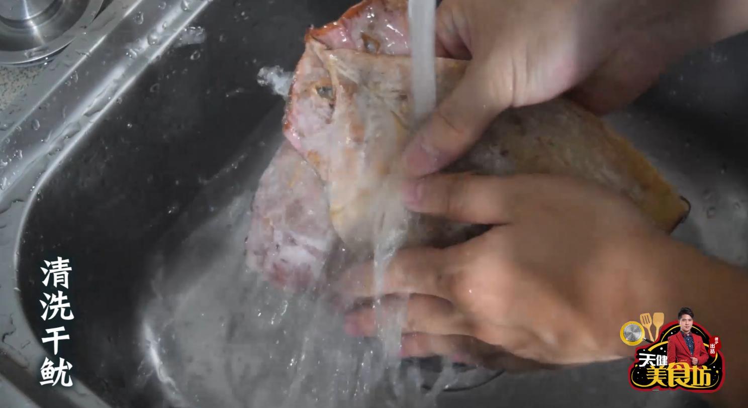 淡晒鱿鱼干怎么烧好吃,干鱿鱼如何烤着吃