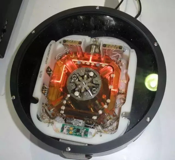 简单飞机陀螺仪是哪个,小小明陀螺仪教学