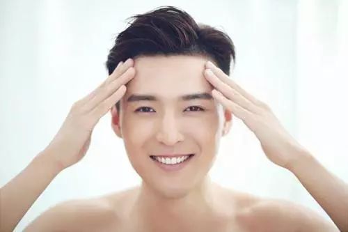 男士护肤必备护肤品,男士护肤产品女的可以用吗