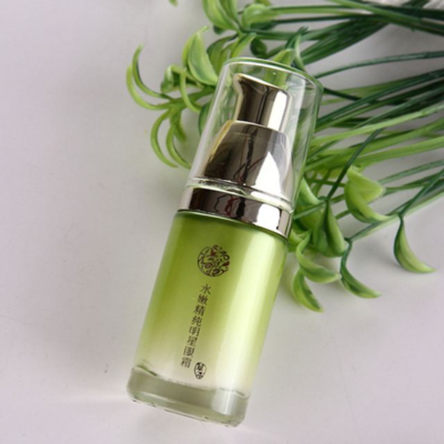 彩妆里“口红+粉底+眼影”这些谁最值得花钱呢？平价*党**们的安利哈