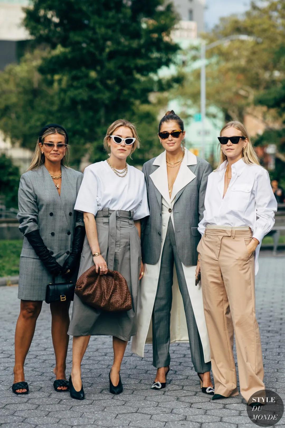 T恤穿腻了?想要时髦又遮肉,春夏白衬衫应该这么洗和这样穿