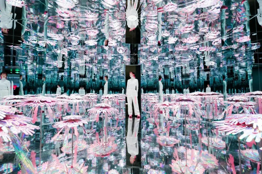 魔都看展推荐,魔都广场舞神仙打架