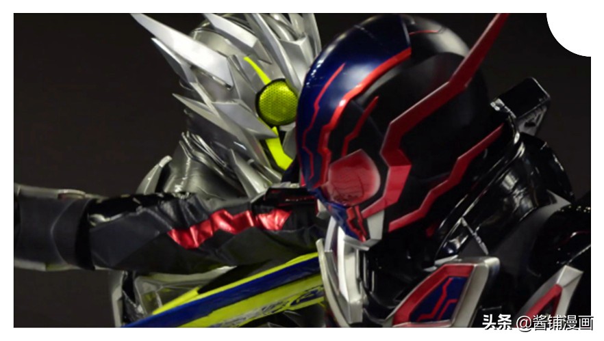 假面骑士剧场版全骑士最强形态,假面骑士01剧场版高跃蝗虫