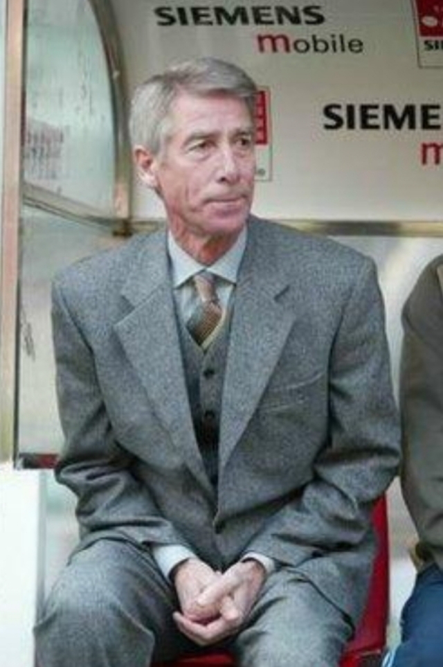 鲁能主教练谈锋霸,鲁能历任主教练