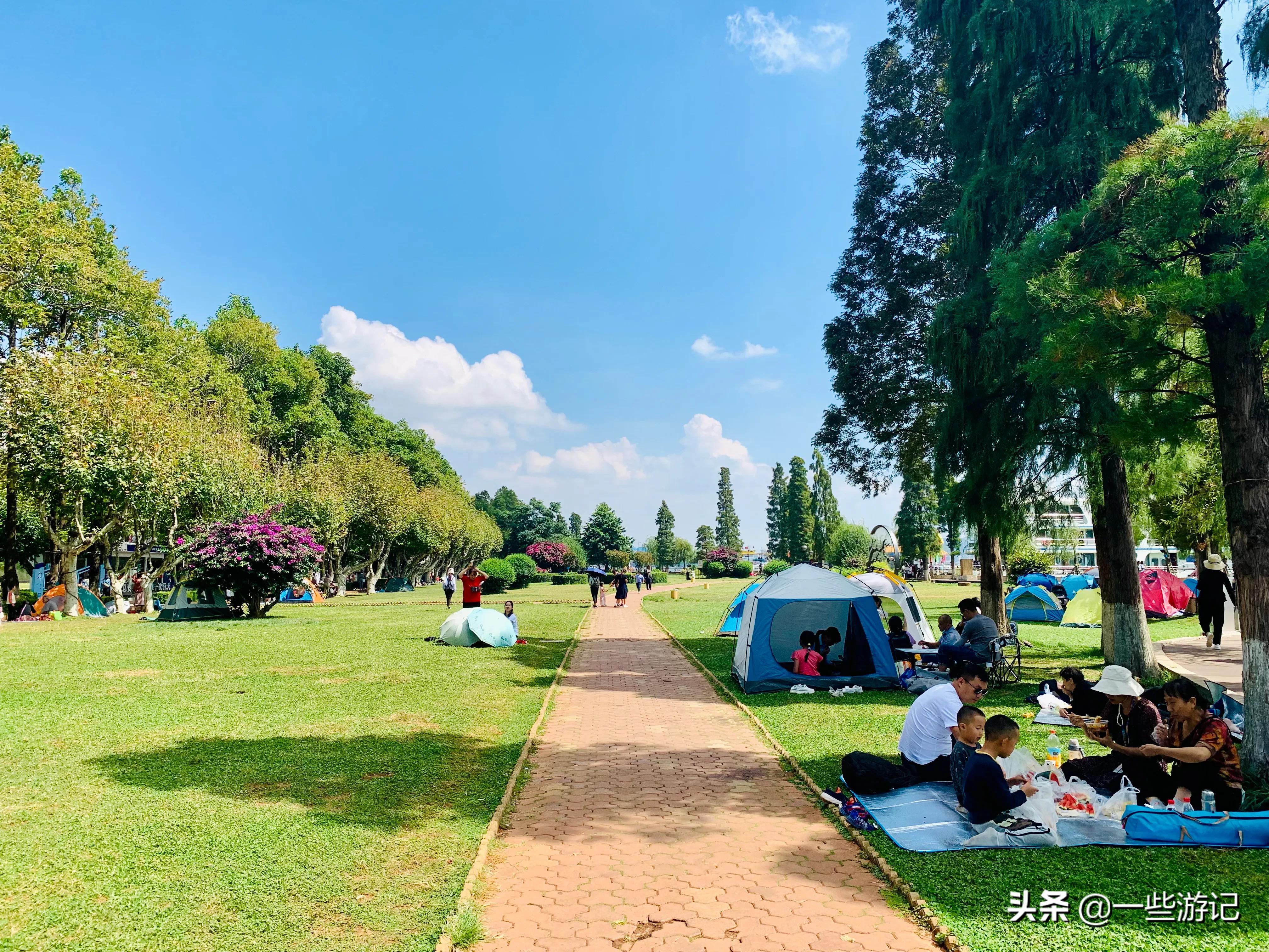 昆明滇池海埂公园一日游攻略,五百里滇池海埂公园图片