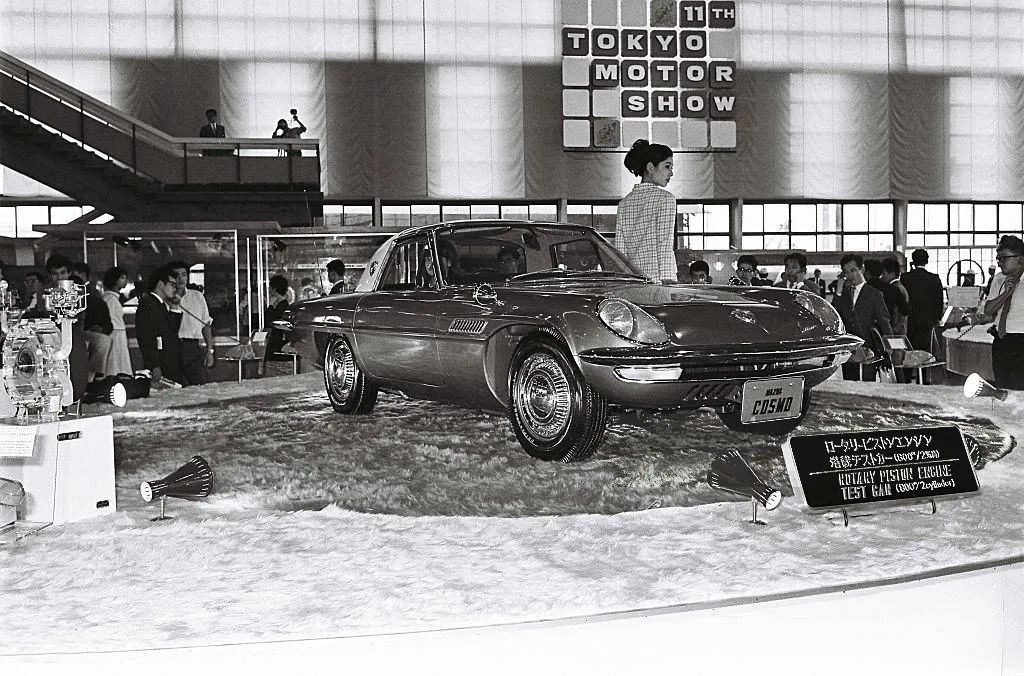 买下马自达rx-7转子引擎,马自达rx-7是转子发动机嘛