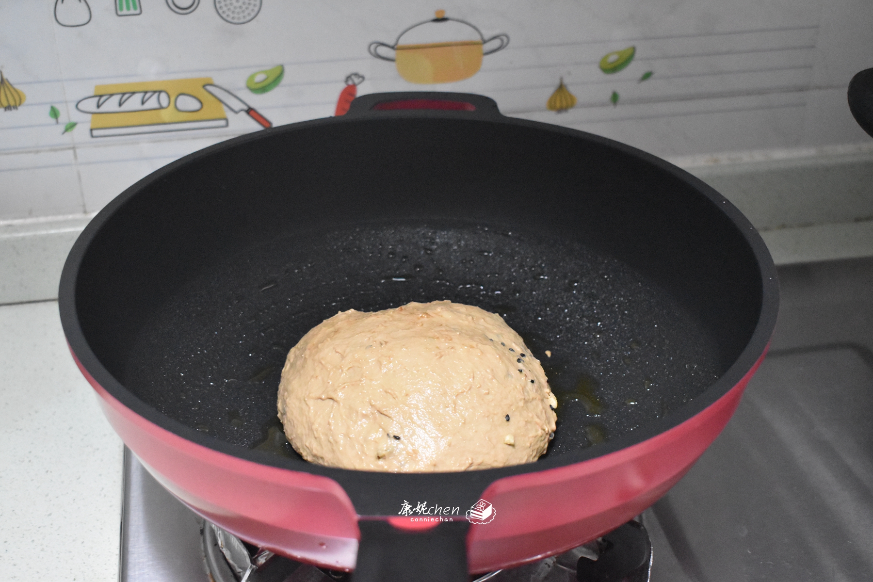 发面饼最懒人做法不用擀面不用烙,手不沾面发面饼的家常做法诀窍