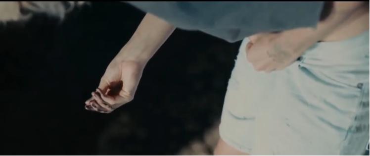 全裸出镜？*伦乱**产子？全程马赛克才能播的戛纳金棕榈