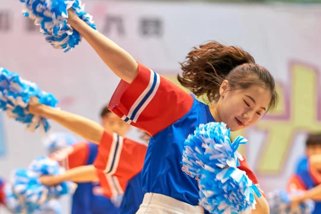 五月动起来图片,五月动起来舞蹈视频