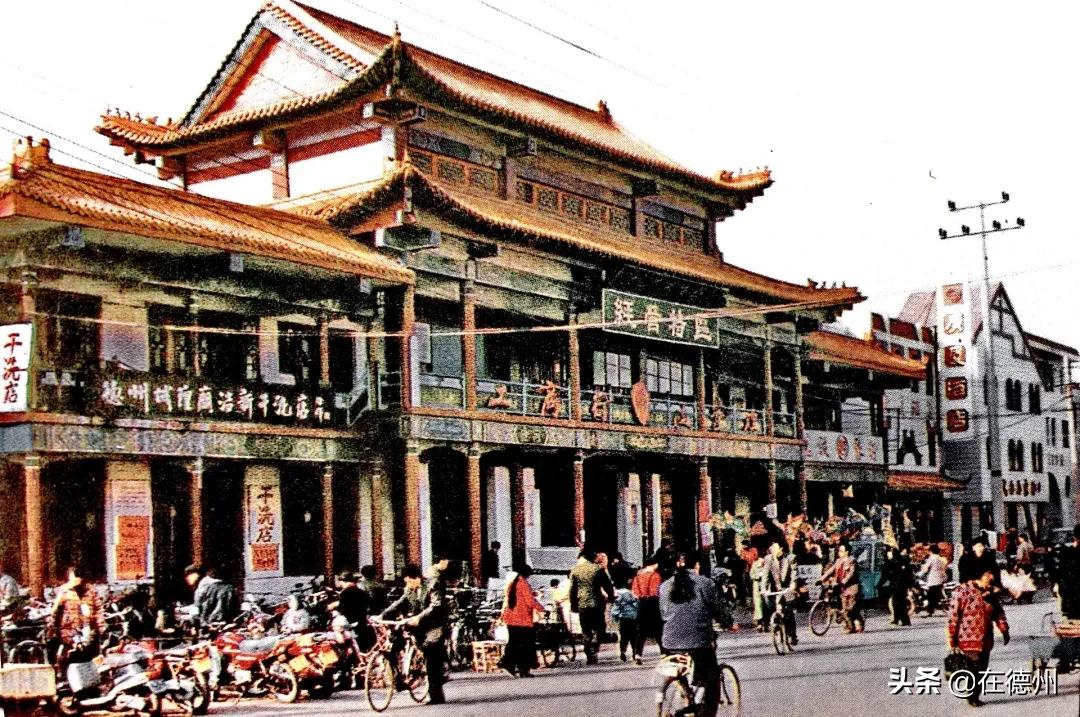 再一次来到城隍庙曾经奋斗的地方,最后看一眼告别什么梗