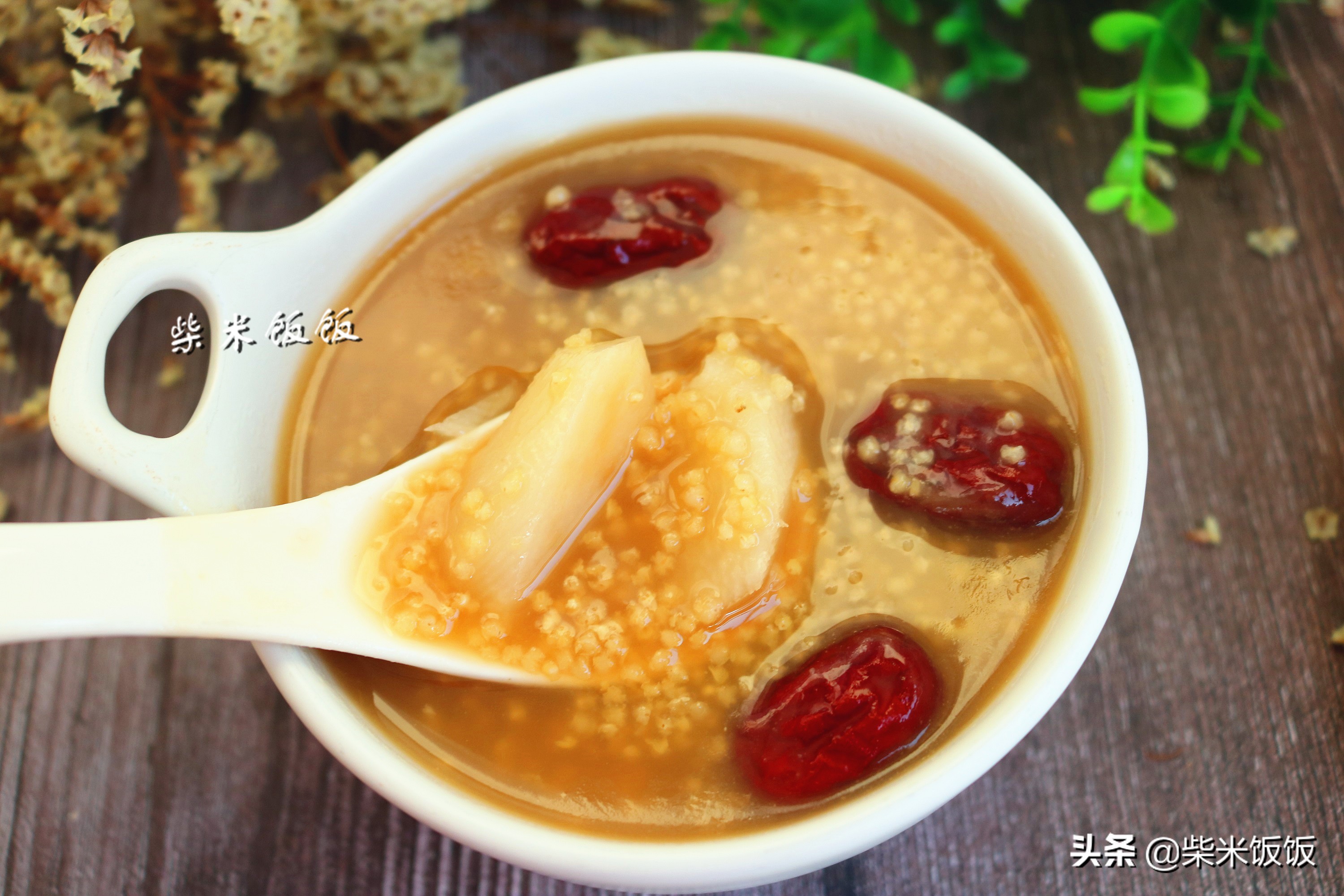 清水煮小米粥放什么,小米粥怎么煮才会更有营养