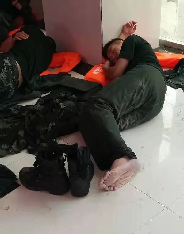 郑州的真实情况,河南郑州真实视频