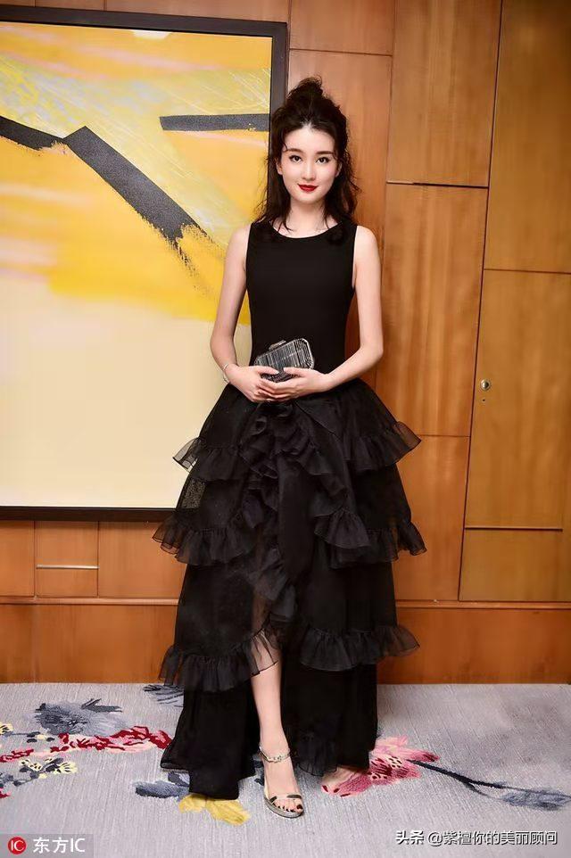 头太大肩太窄,如何让头肩比变好看