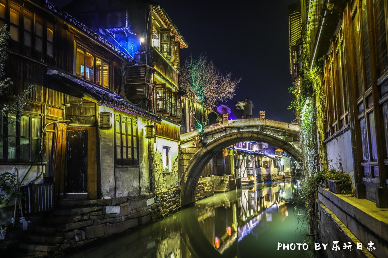 江南周庄古镇夜景美如画,推荐一个好的地方周庄古镇