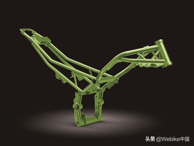 川崎z900跟川崎z1000有什么差别,川崎Z900驾驶体验